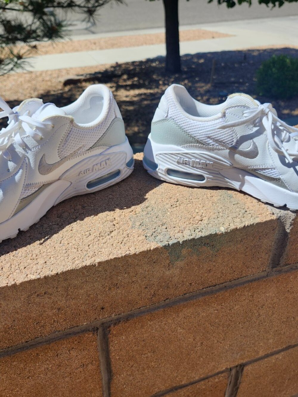 Nike Air Max EXCEE Women Athletic Shoes White/Platinum Sz 9 AUTHENTIC - Picture 7 of 10
